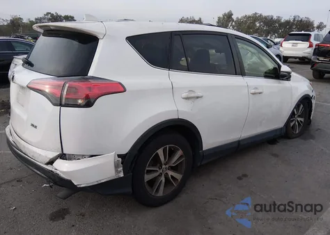 2018 Toyota Rav4 Xle from USA, damaged, VIN JTMWFREV8JJ182575